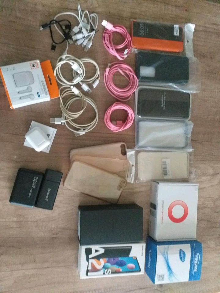 Samsung iPhone Huawei Airpods Powerbank in Hausen i. Niederbayern