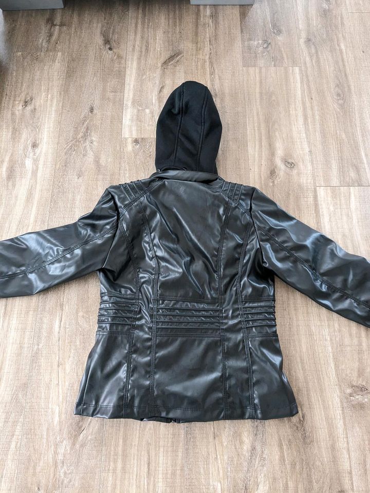 Kunstleder Jacke wie neu L in Werther (Westfalen)