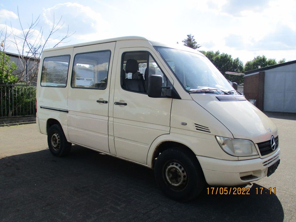 Mercedes-Benz Sprinter 213 CDI, 6/9 Sitze NEUER PREIS !! in Bremen