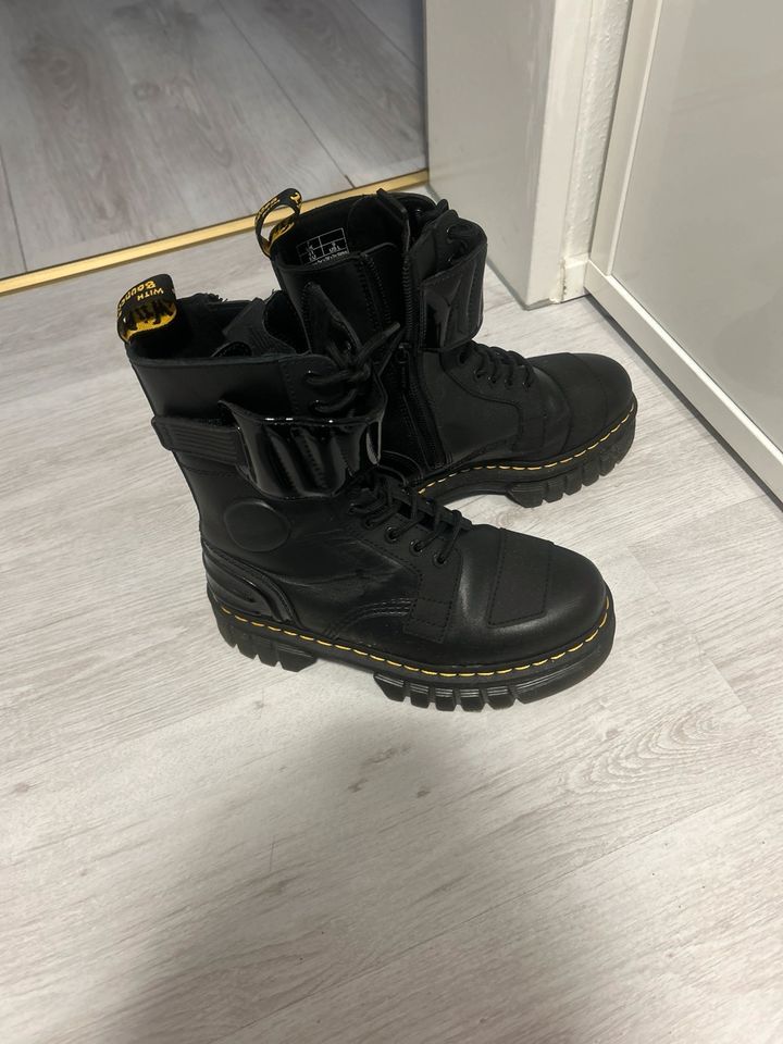 Dr Martens in Neuss