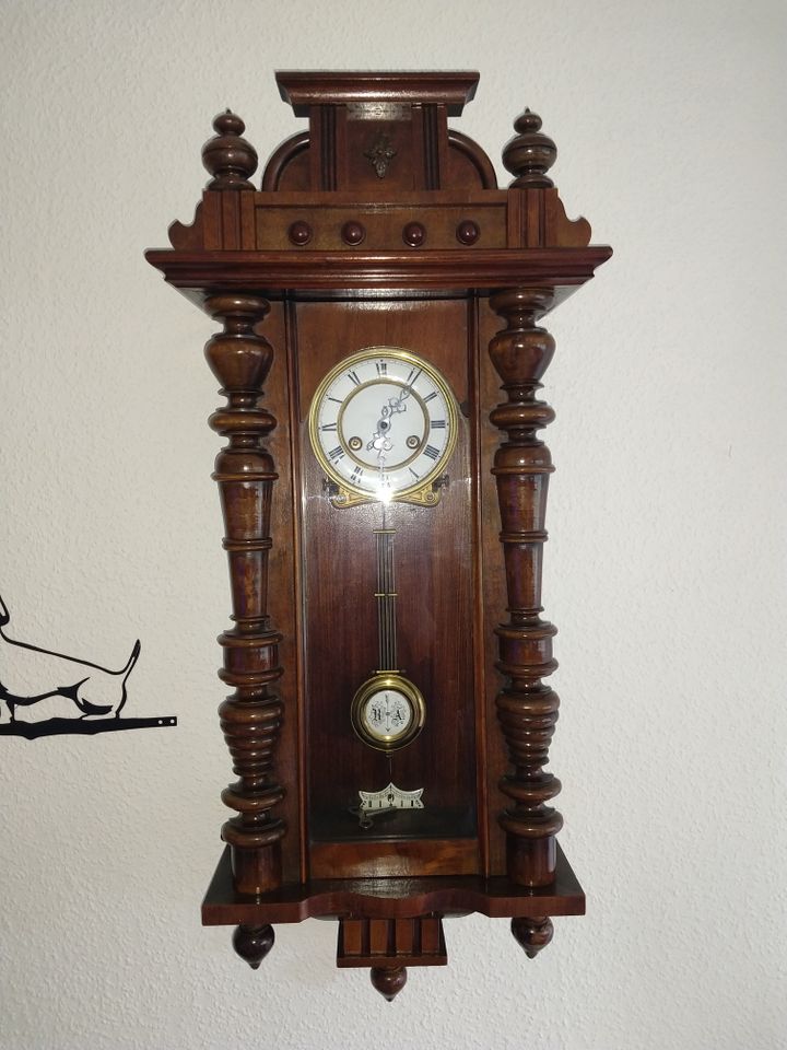 alte Wanduhr, Regulator, Uhrwerk Mauthe in Meldorf