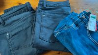 Jeans für Jungens schwarz Größe 176 Bayern - Pfarrkirchen Vorschau