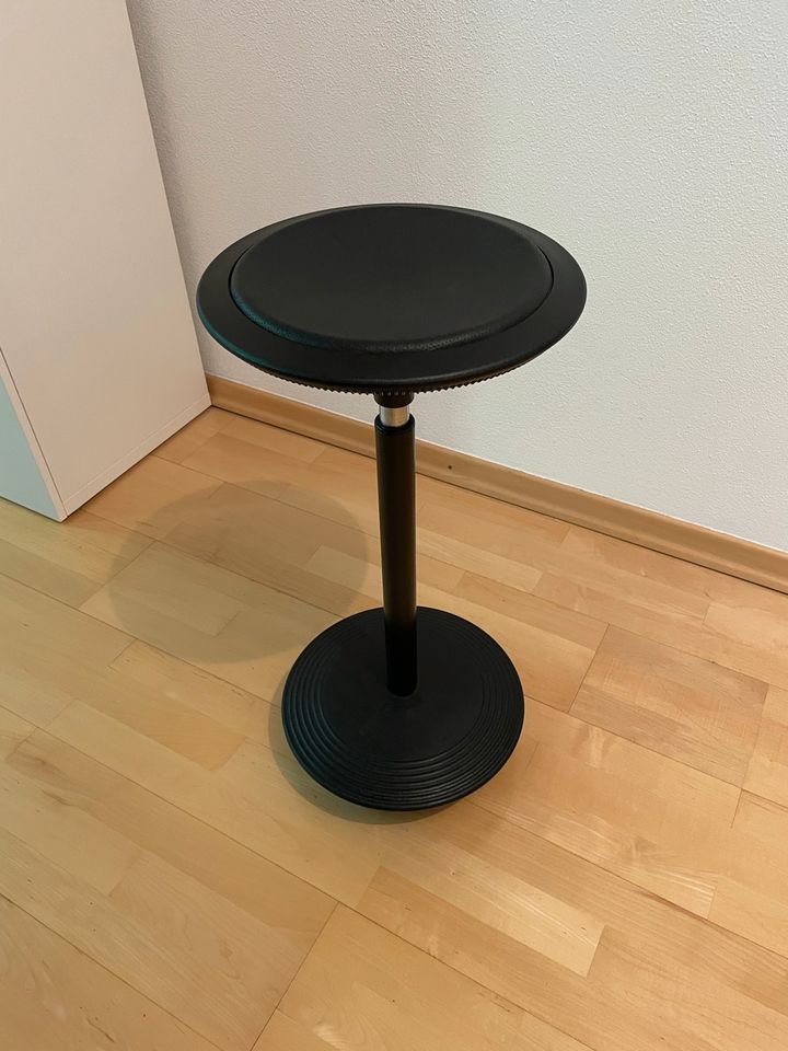 Wilkhahn Stitz Hocker Stehhilfe Leder schwarz Panton Eames in Duisburg