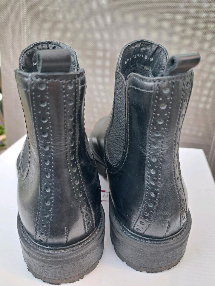 Chelsea Boots in Größe 38 Damen Winterschuhe schwarz in Erzhausen