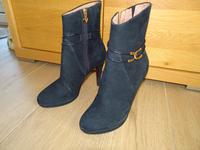 Stiefeletten Tamaris neuwertig 38 Wildleder blau Thüringen - Pössneck Vorschau