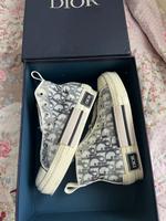 Chucks Snaeker Düsseldorf - Wersten Vorschau