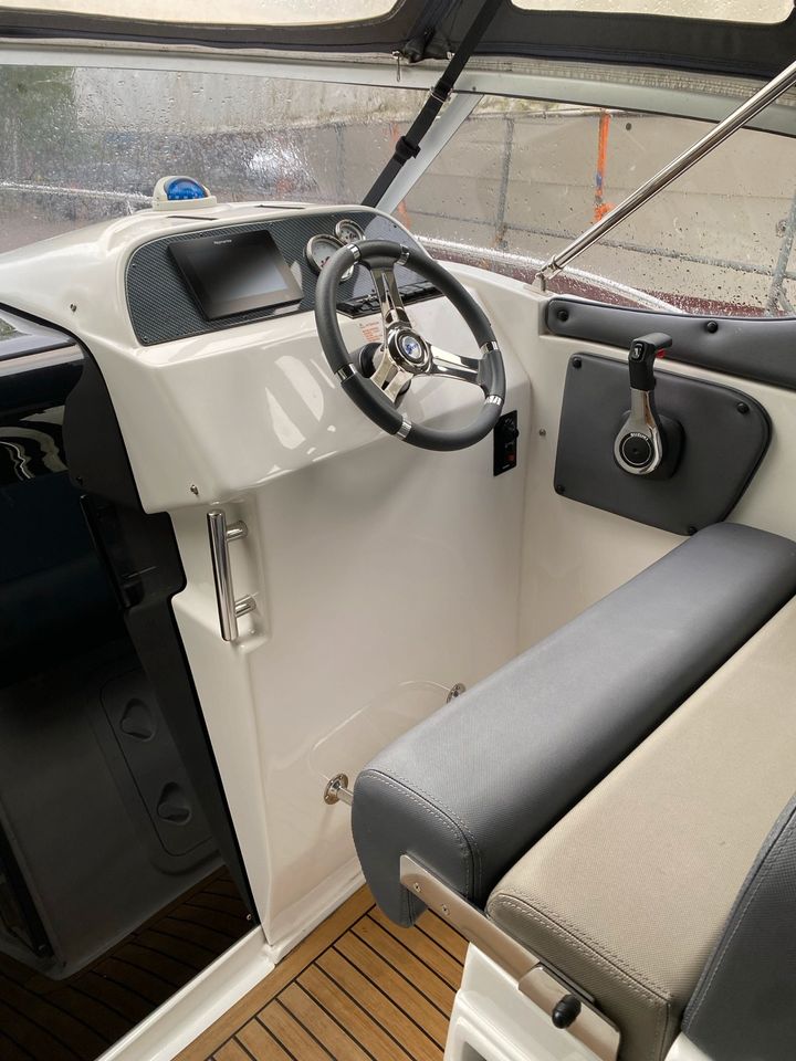 Saver 650 Cabin mit Suzuki DF140 & Ohlmeier Trailer in Wardenburg
