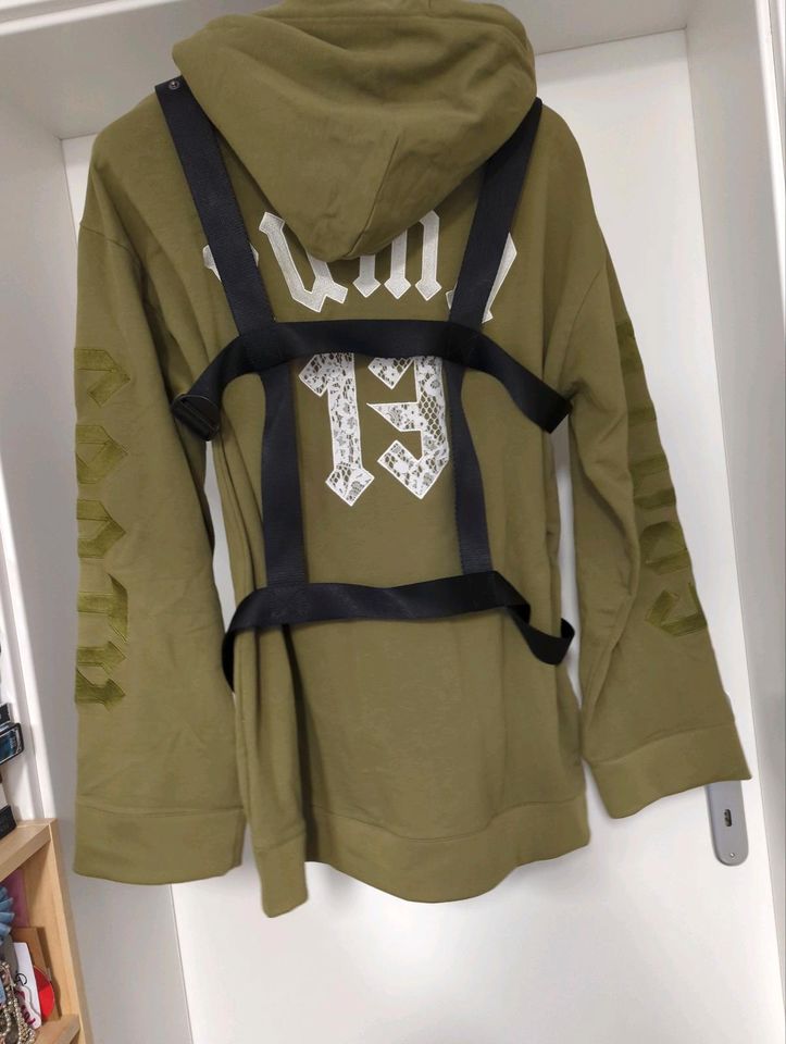 Fenty x Puma by Rihanna Sweatjacke kurzer Mantel Gr. 36 S Khaki o in Stuttgart