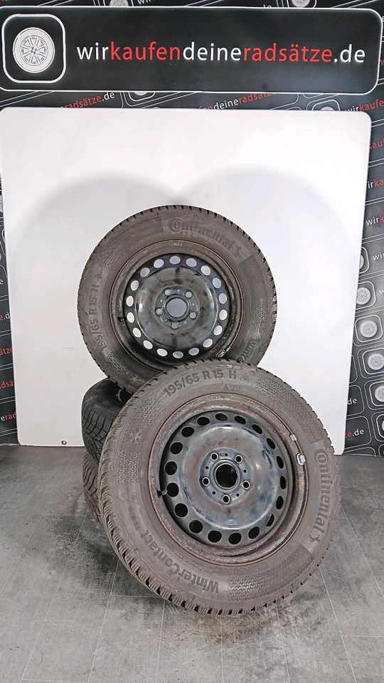 VW GOLF VII 7  195/65R15 Winterräder Winterreifen D111 in Nagold