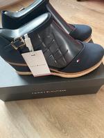 ♥️ NEU Tommy Hilfiger Wedges Plateaupumps Gr.40 Midnight ♥️ Nordrhein-Westfalen - Herten Vorschau