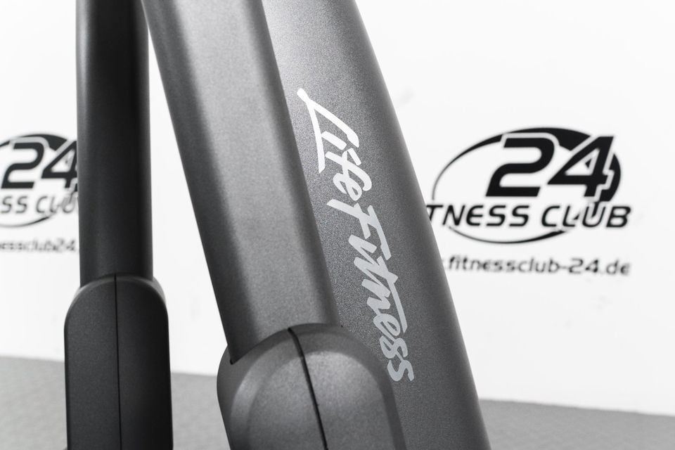 LIFE FITNESS 95X Discover Si crosstrainer / Generalüberholt in Dresden