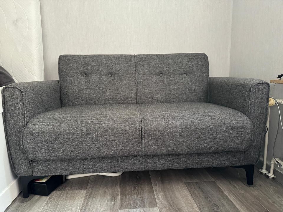 Sofa Set mit Kissen in Dortmund