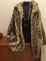 lässiger Mantel aus Kunstpelz Fake Fur von Couture Helene Belgien Nordrhein-Westfalen - Erkrath Vorschau