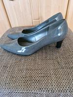 Damen Pumps von Gabor in grau Lack in gr 42 Niedersachsen - Wolfsburg Vorschau
