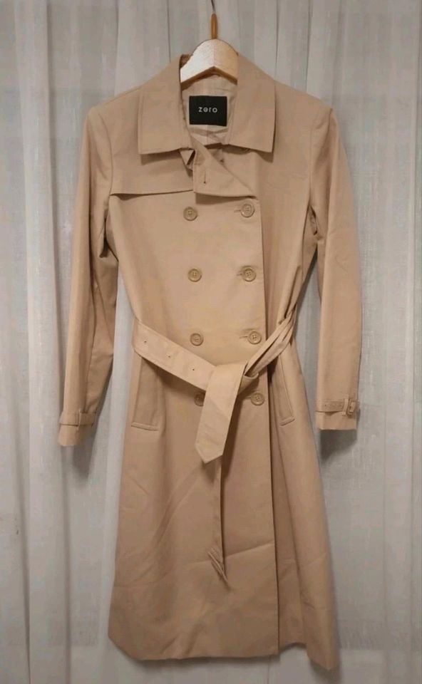 Damen Mantel / Trenchcoat in Siegen