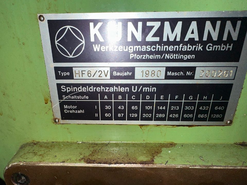 Fräse Kunzmann HF6/2V Fräsmaschine konventionell Werkzeugfräse Horizontalfräse in Weißenborn Erzgebirge