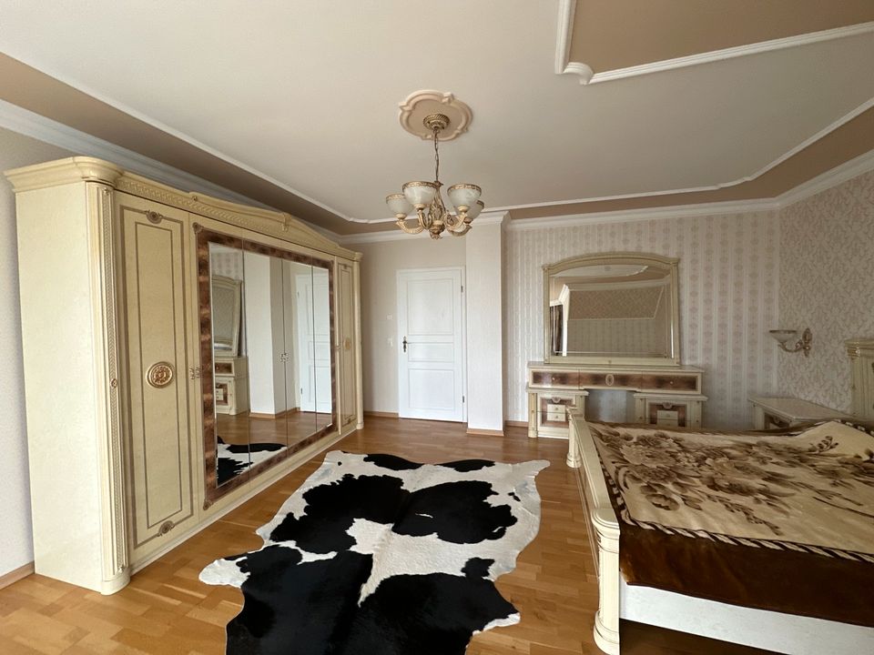 Schlafzimmer komplett (italienisch) in Altenkirchen