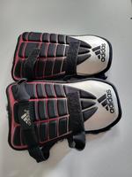 (AN2024029) Schienbeinschoner Adidas Größe M Saarland - Schiffweiler Vorschau