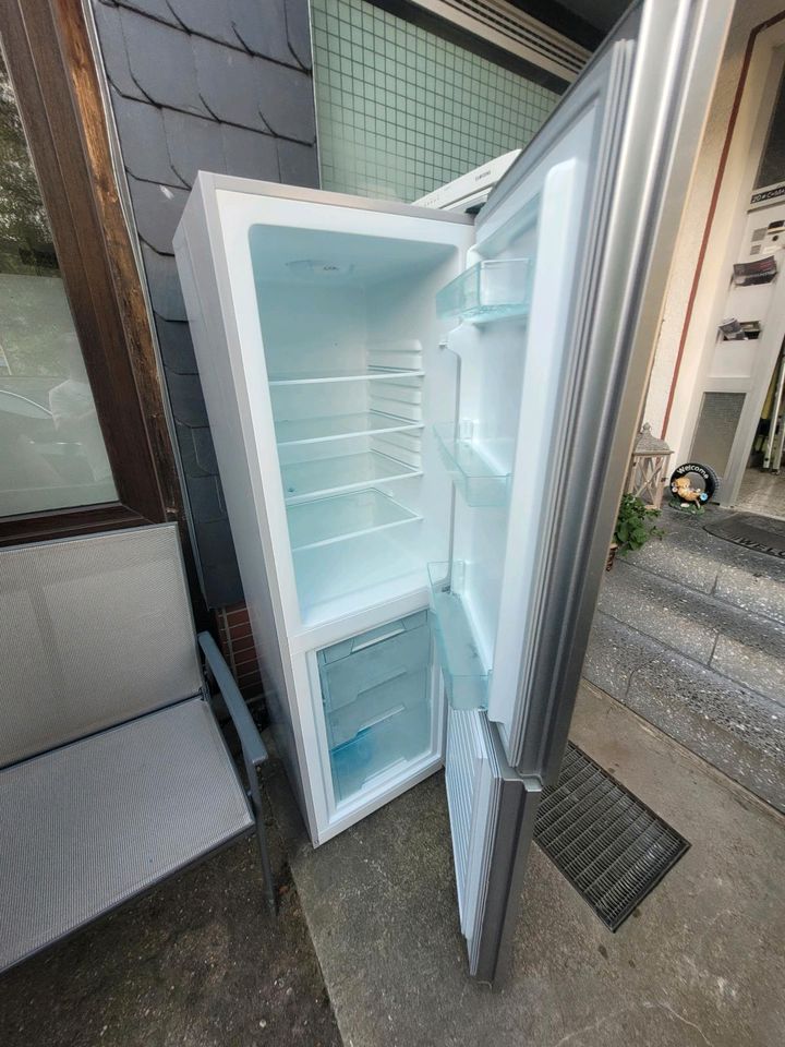 Kühlschrank in Wipperfürth