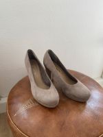 TAMARIS Damen Pumps 38, beige, Wildleder ** guter Zustand** Nürnberg (Mittelfr) - Mitte Vorschau