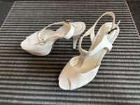 Damen High Heels Pumps von ESPRIT in weiß Größe 38 TOP! Bayern - Memmingen Vorschau