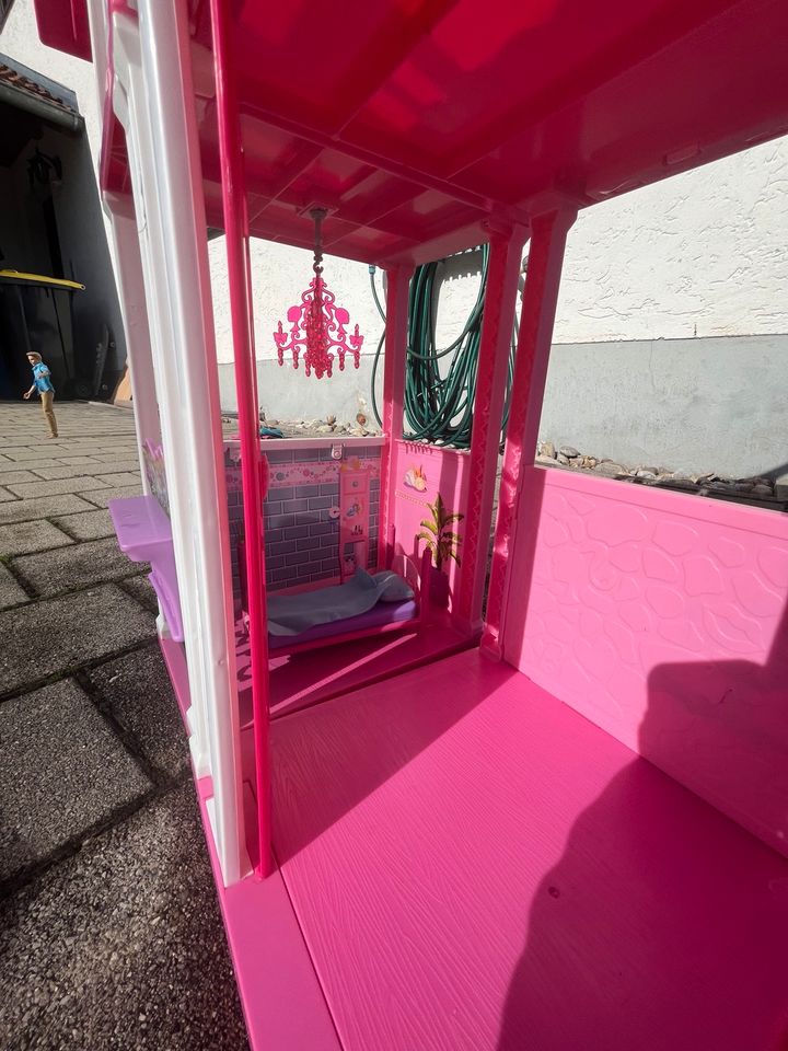 Barbie Spielhaus in Hebertsfelden