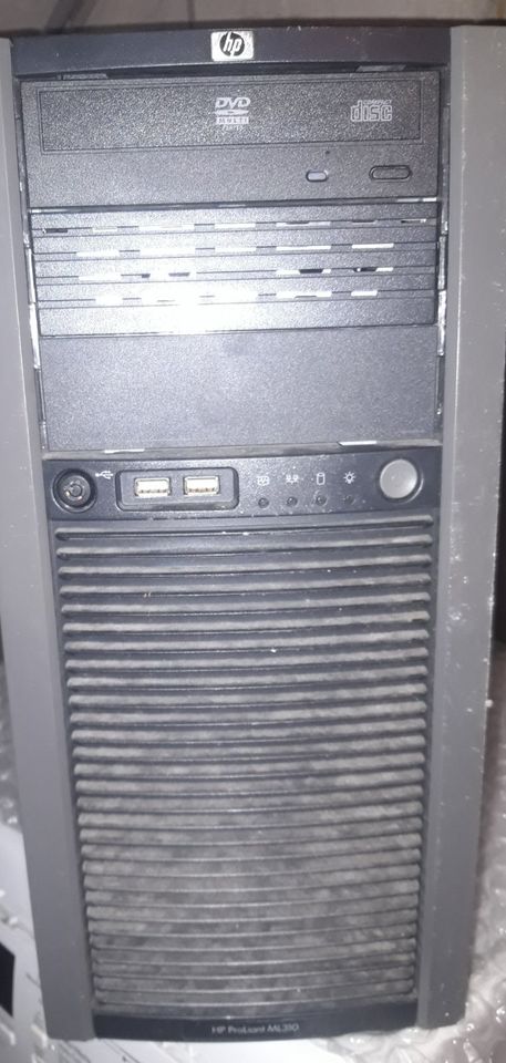 HP ProLiant ML310 G5 Server in Perleberg