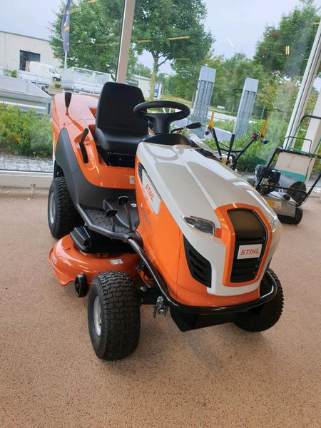 Aufsitzmäher Stihl RT 5112 Z "Sofort verfügbar" in Schleswig-Holstein -  Schleswig | eBay Kleinanzeigen ist jetzt Kleinanzeigen