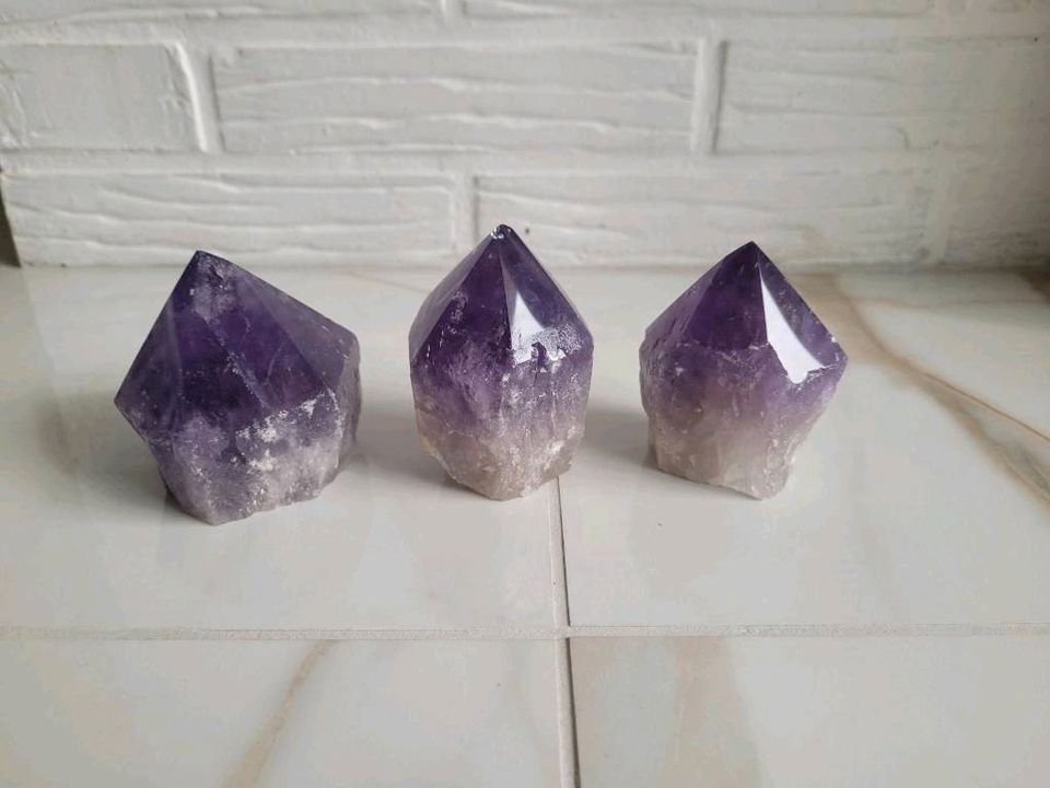 Amethyst Spitzen, Flieder, verschiedene Größen in Kirn