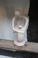 Mutter + Kind Skulptur Figur Kunstwerk Liebe abstrakt Kunst Stein Nordrhein-Westfalen - Leverkusen Vorschau