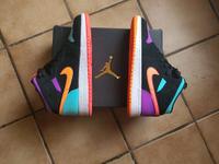 AIR JORDAN 1 MID  black/total orange Baden-Württemberg - Obersulm Vorschau