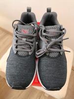 Puma NRGY Comet Sportschue Sneaker Gr. 41  NEU mit Etikett Niedersachsen - Laatzen Vorschau
