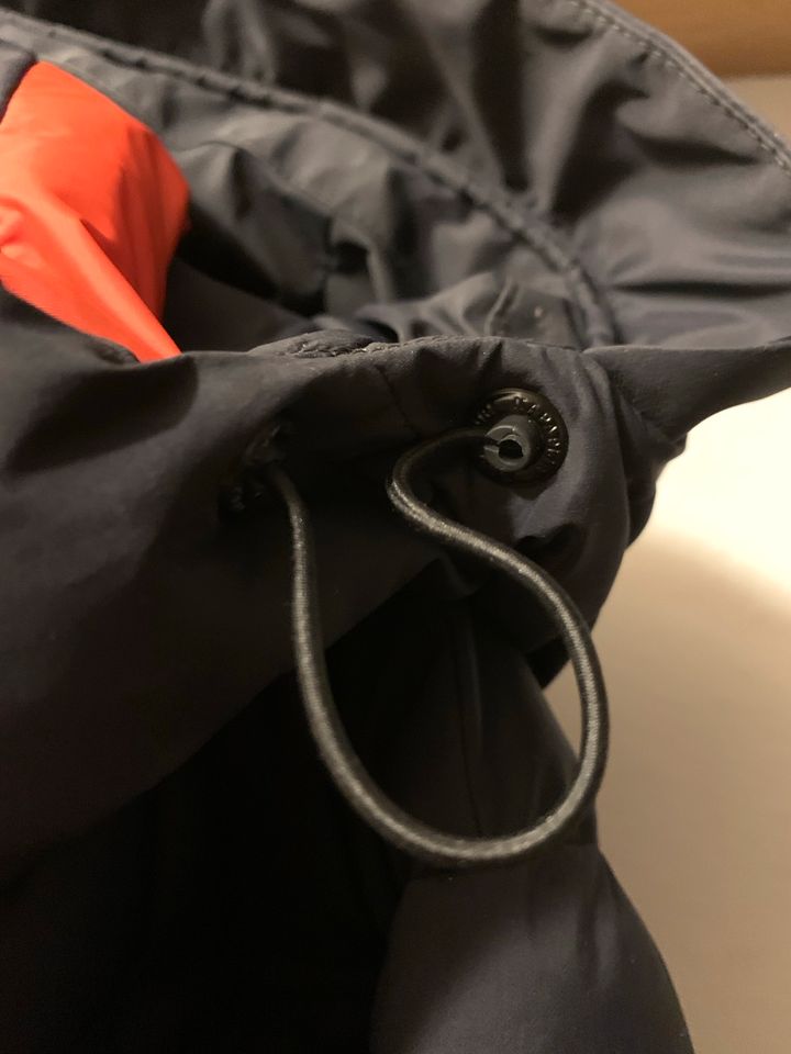 Napapijri Steppjacke, Winterjacke Herren schwarz XL (wie NEU) in Freiburg im Breisgau