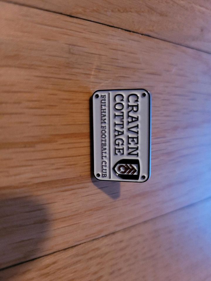 FC Fulham Pin, Anstecker Craven Cottage Neu Fußball England in München