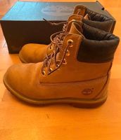 Timberland Winterstiefel hell braun / beige gr 38 Damen / Kinder München - Schwabing-West Vorschau