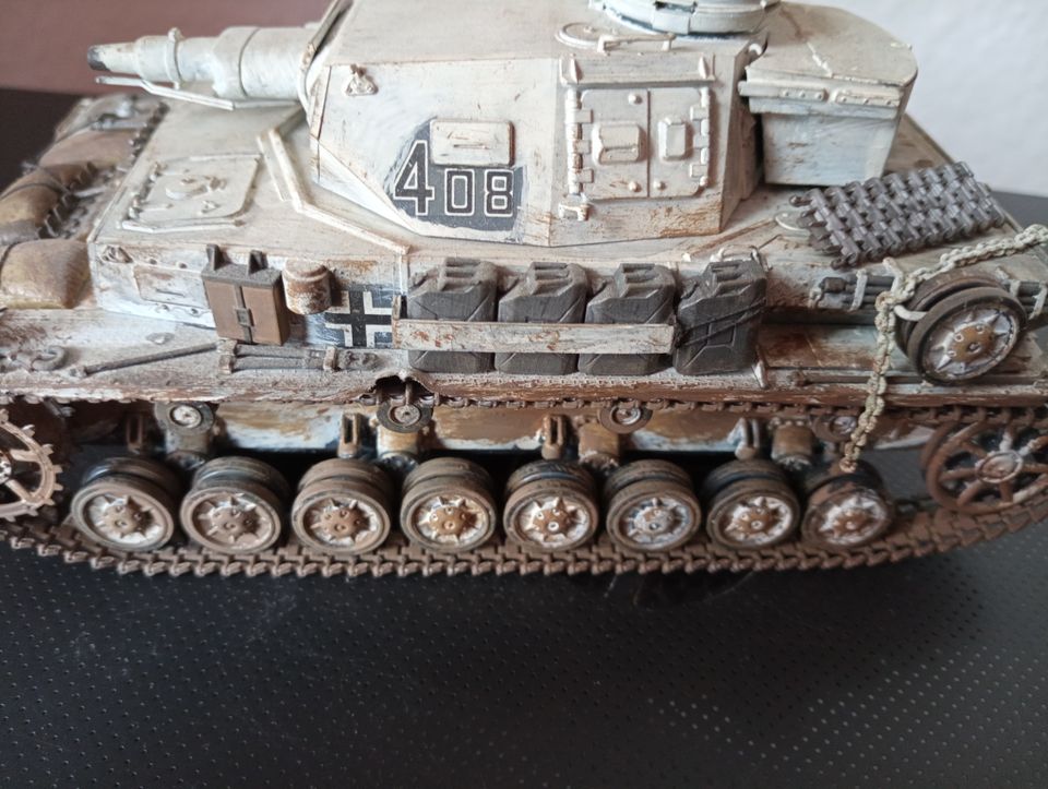Panzer 3 Stummel Wintertarn.Gebaut und bemalt (Winter) 1:35 in Schleswig