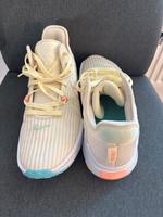 Nike Herrensneaker bunt Bayern - Sulzbach a. Main Vorschau