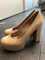 Pumps beige gr 37 Nordrhein-Westfalen - Herten Vorschau