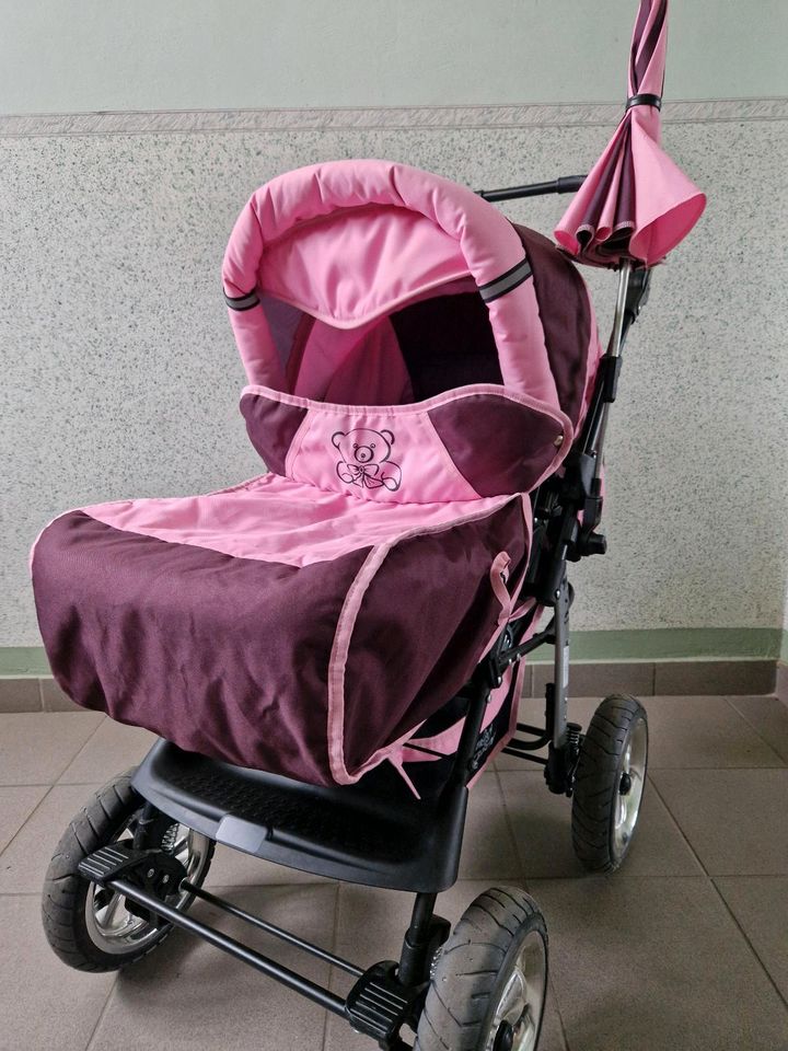 Kinderwagen 2 in 1 mit Tragenest und Tasche in Oschatz