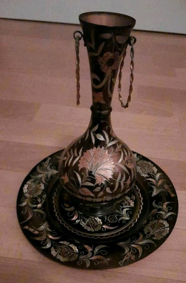 Vase aus Kupfer. in Bielefeld