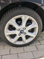 Ford fiesta 16 Zoll Felgen + Reifen und Nabendeckel Schleswig-Holstein - Neuberend Vorschau