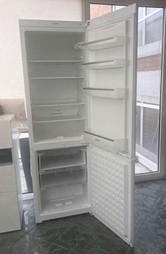 Siemens Kühlschrank mit Gefrierfach 150€ in Hamm