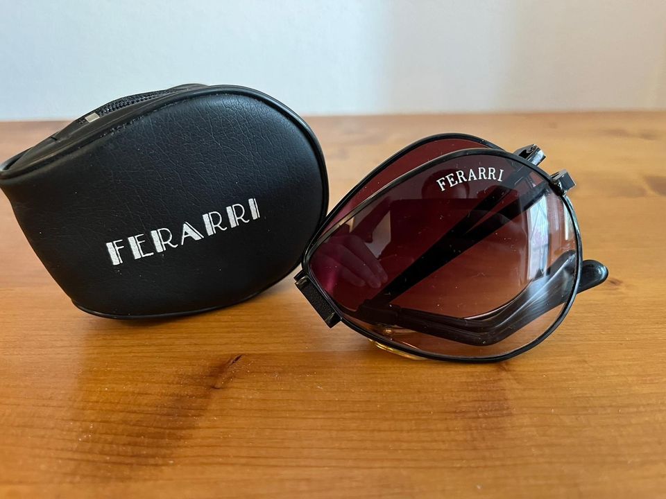 Ferrari Sonnenbrille Vintage in Siegburg