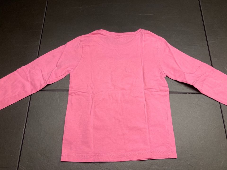 Rosa Langarmshirt neu.Zab Collection. 116/122.Katze/Schmetter in Otzberg