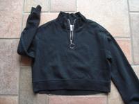 Kurzpulli Shirt Troyer schwarz mit Reißverschluss von H&M Gr. XS Brandenburg - Neuruppin Vorschau