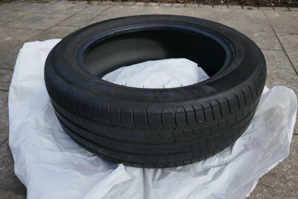 4 Michelin-Reifen 205/55 R17 91W in Stuttgart