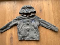 Kuschlige gefütterte Sweatshirtjacke grau Gr 128 Jungen orig FLT Wandsbek - Hamburg Bergstedt Vorschau