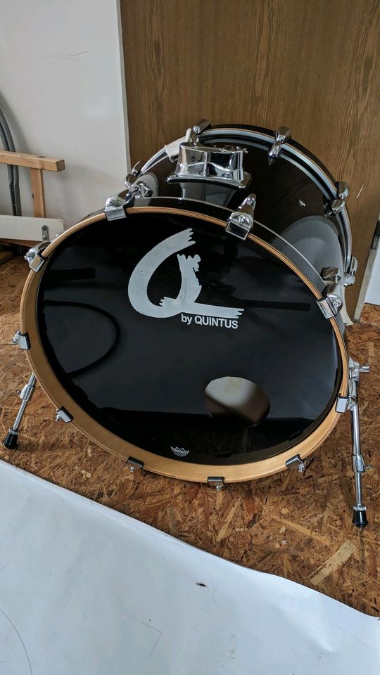 Quintus Schlagzeug, Drumset mit Yamaha Stage Custom Tom, Basix in Osnabrück