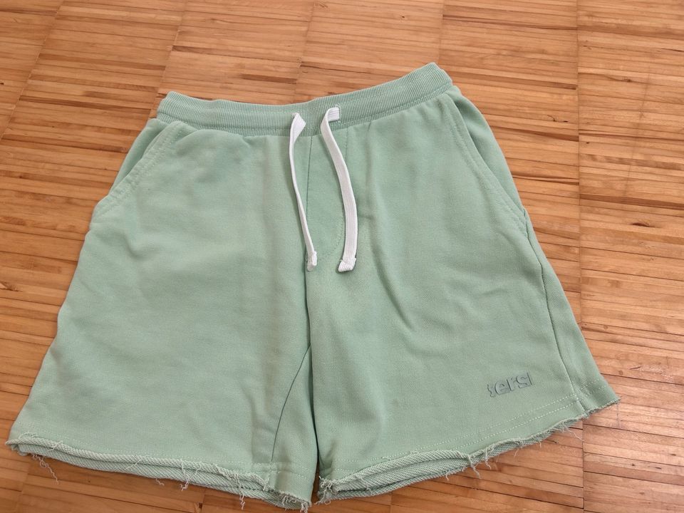 Bershka Shorts Gr. XS in Pinneberg