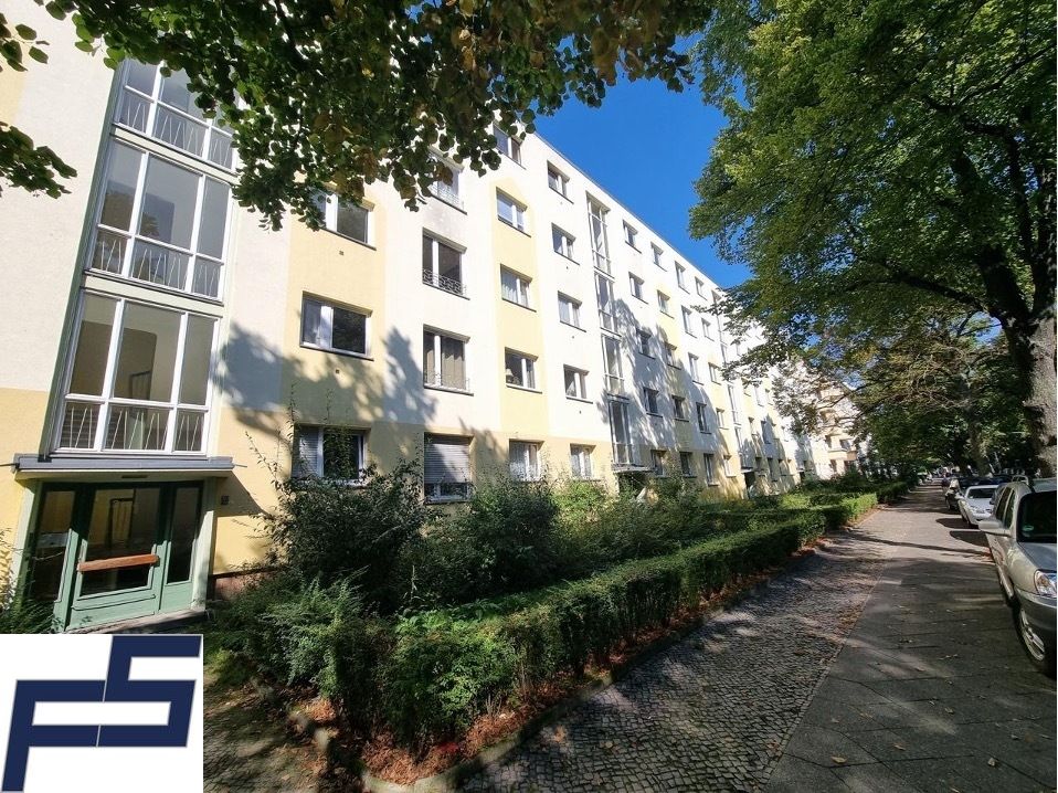 bezugsfrei und frisch saniert - 3 Zimmer mit Balkon  in Schmargendorf in Berlin